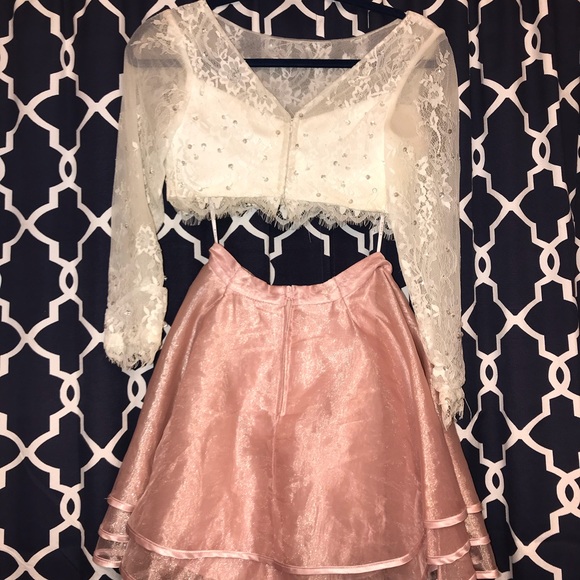 Formal dress size 0 worn once - Picture 2 of 3